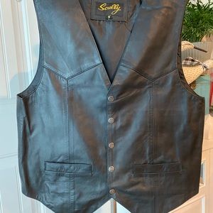 Men’s Scully Leather vest